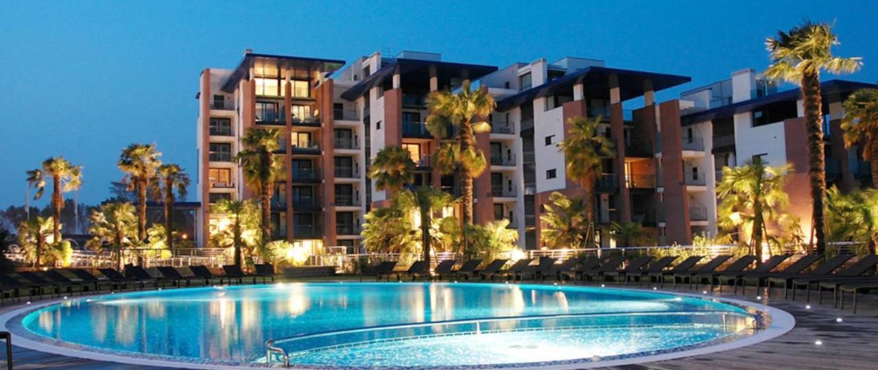 Frontemar Residenze Sul Mare - Carraro Immobiliare Jesolo - Family Apartments Exterior foto
